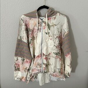 Floral Zip-Up sweater